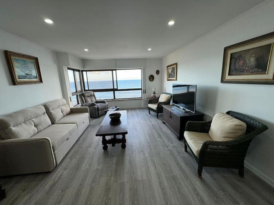 Beachfront Amazing Location - 19Th Hole Ponta Delgada  Ngoại thất bức ảnh