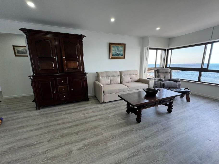 Beachfront Amazing Location - 19Th Hole Ponta Delgada  Ngoại thất bức ảnh